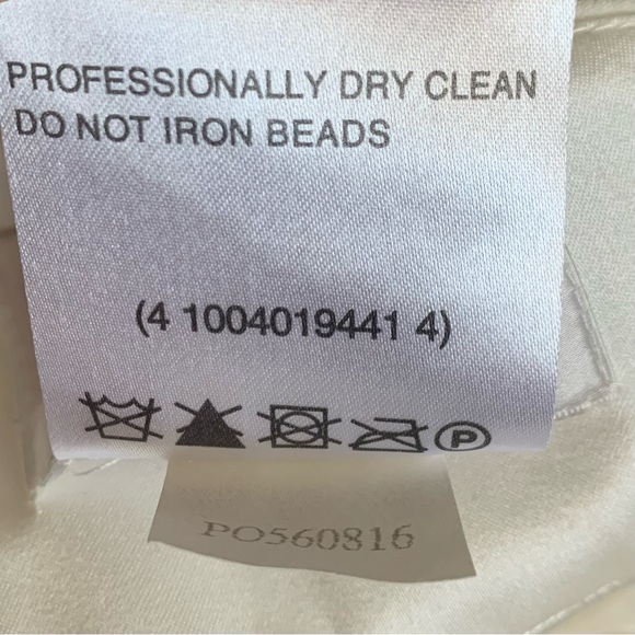 David’s Bridal Soft White Hi-Low Wedding Dress Size 4 - Picture 11 of 11